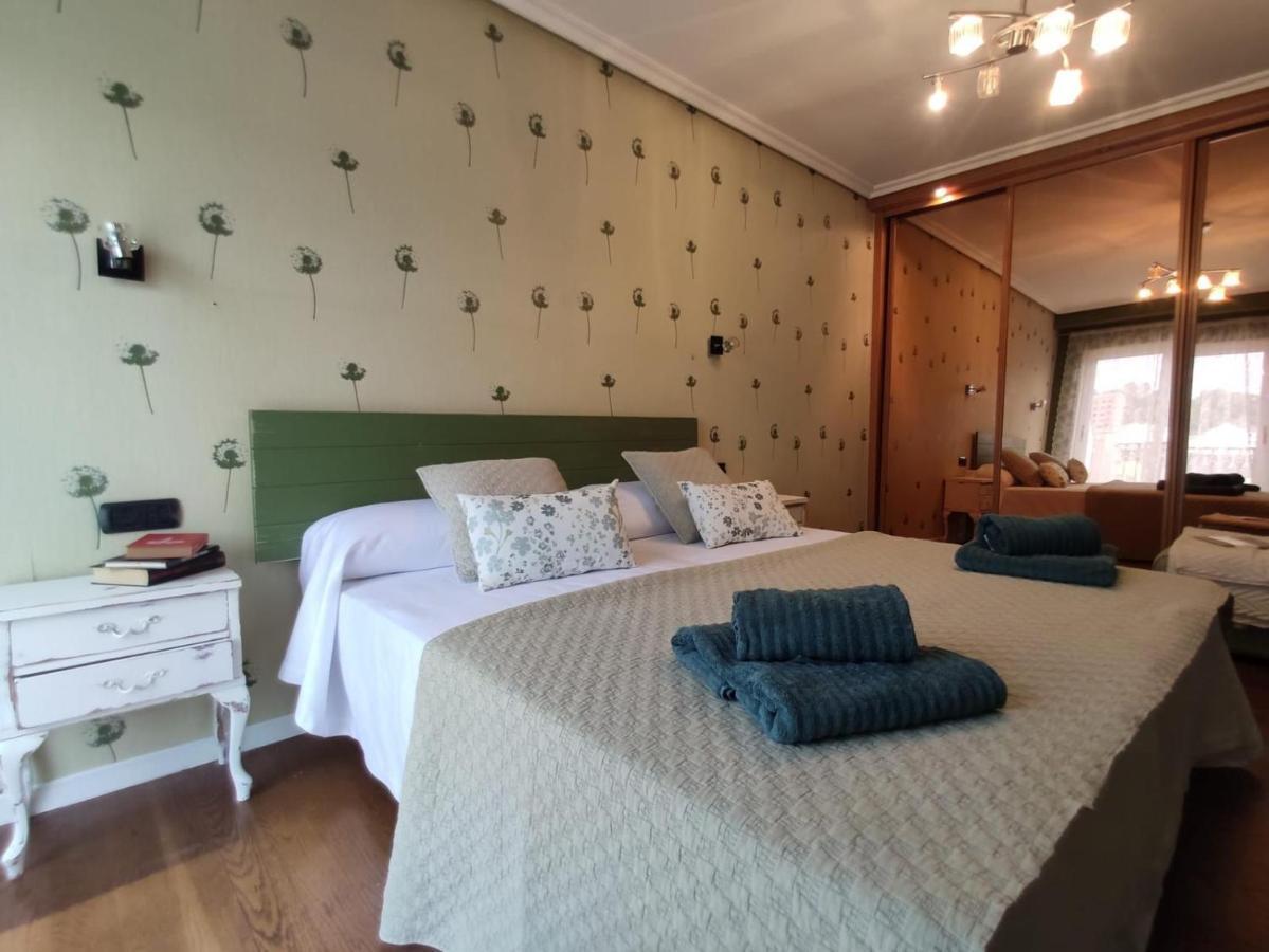 Byhouse Atico Matias Lopez Apartment Sarria Ngoại thất bức ảnh