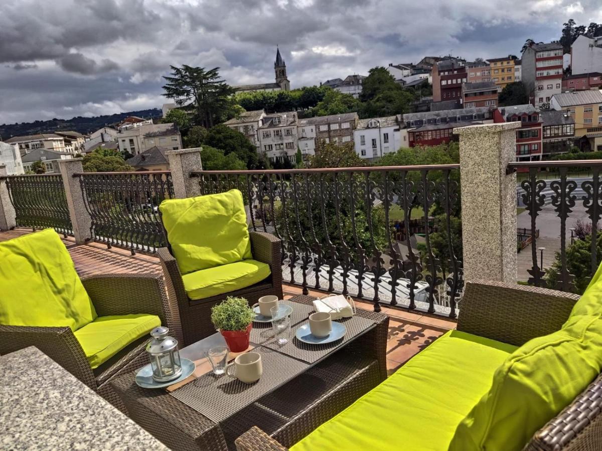 Byhouse Atico Matias Lopez Apartment Sarria Ngoại thất bức ảnh